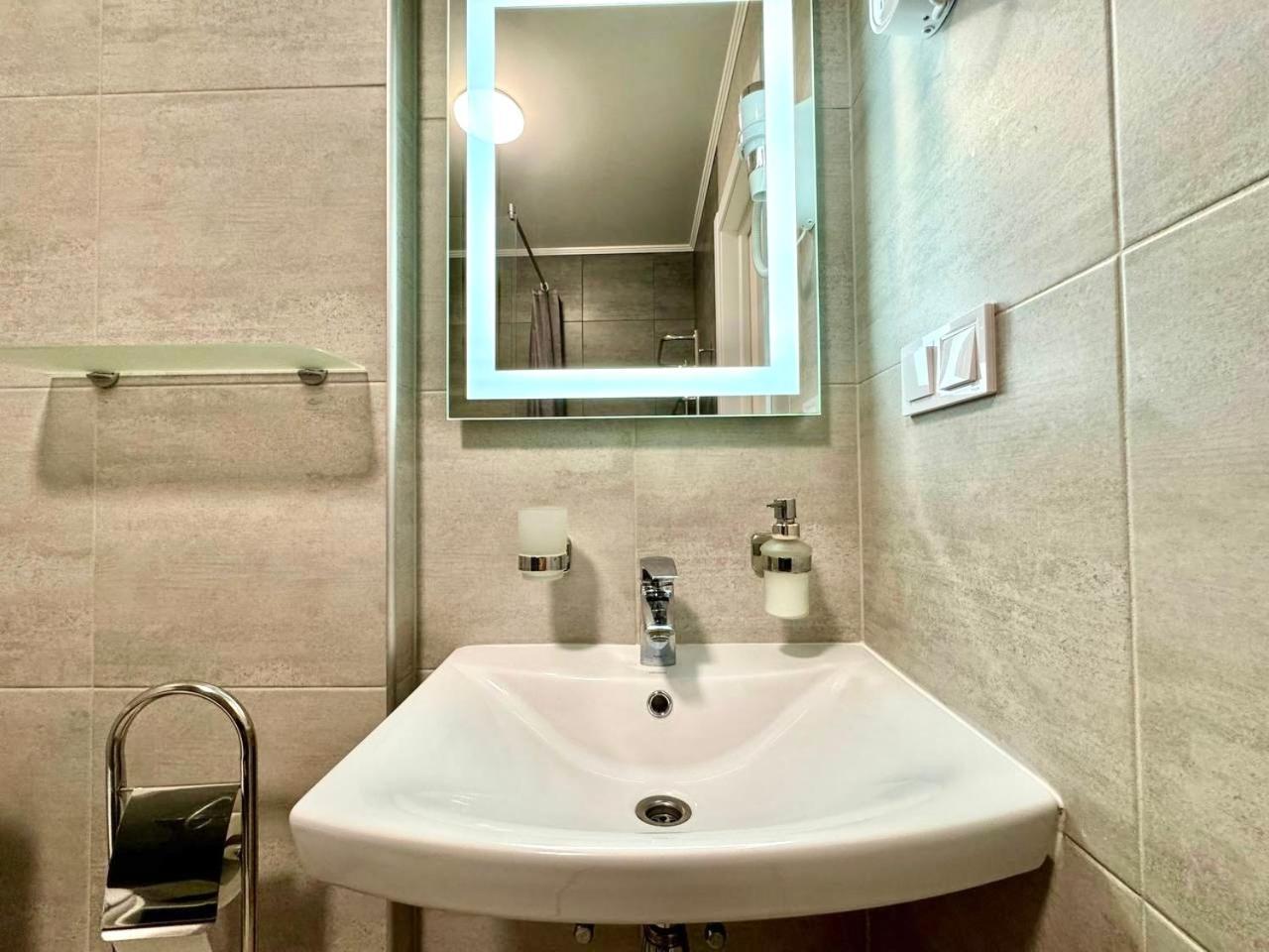 Apartpoltava Апартаменти Бізнес-Класу В Престижній Новобудові З Панорамним Балконом Центр Экстерьер фото