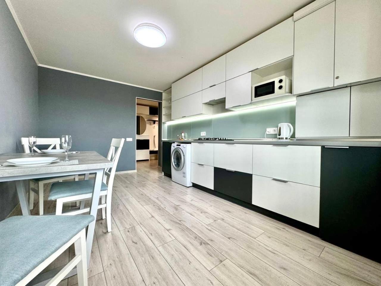 Apartpoltava Апартаменти Бізнес-Класу В Престижній Новобудові З Панорамним Балконом Центр Экстерьер фото